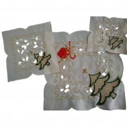 Embroidered Christmas Placemat/Doily With Tree And Gift Box---KC01
