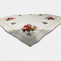 Christmas Embroidered Tablecloth With Santa Claus---67357